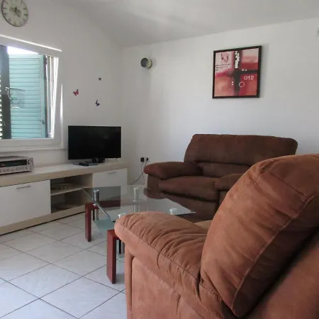 Apartman With A Parking Space Tribunj, - 11023