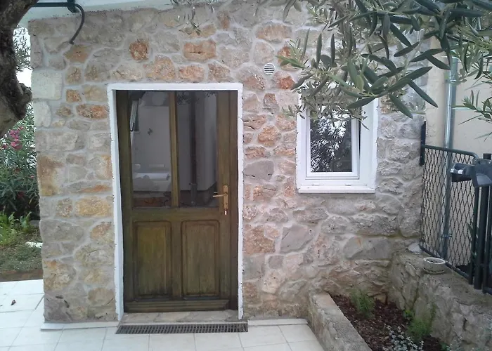 With A Parking Space Tribunj, - 11023 *